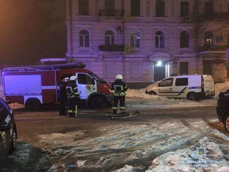 Ресторан в центре Киева обстреляли из гранатомета