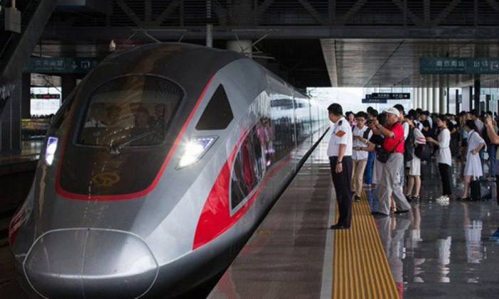  Китае испытали поезд длиной более 400 метров