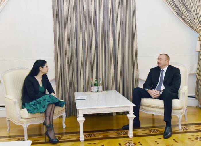 Президент Азербайджана принял вице-премьера Румынии