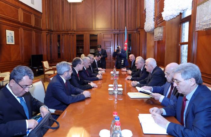 Состоялась встреча премьер-министров Aзербайджана и Турции