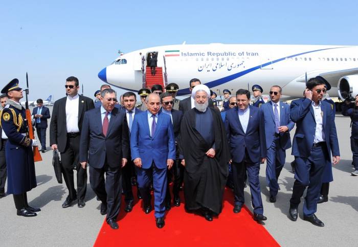 Президент Ирана прибыл с визитом в Азербайджан
