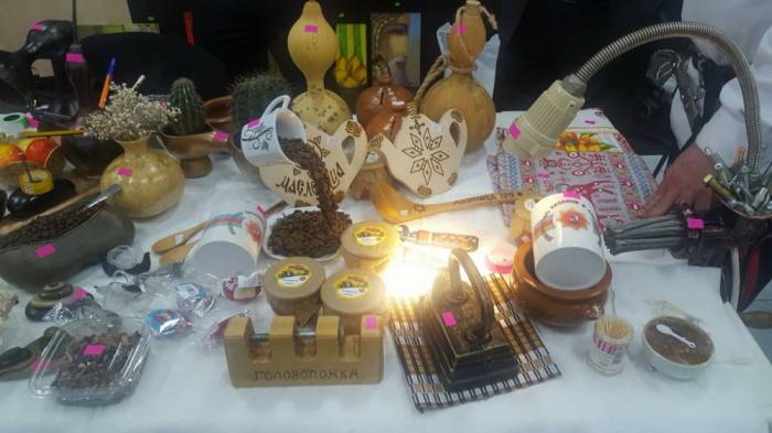 В Баку состоялся благотворительный пасхальный базар