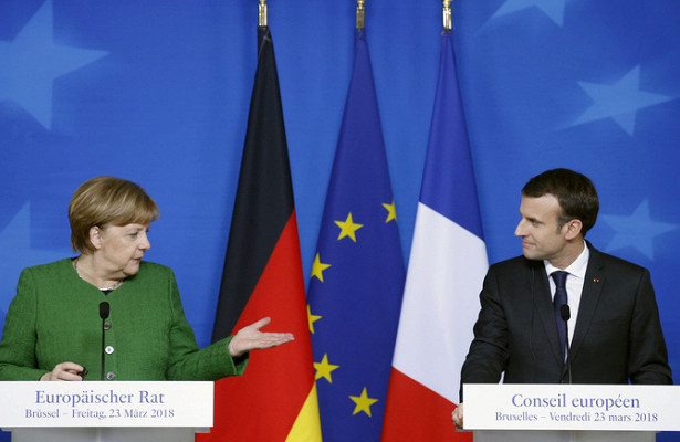 Германия и Франция пригрозили России новыми санкциями