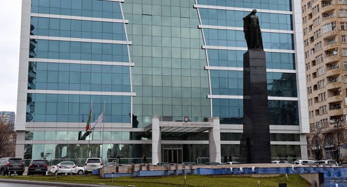 Пенсионеры получат пенсии за март до Новруза