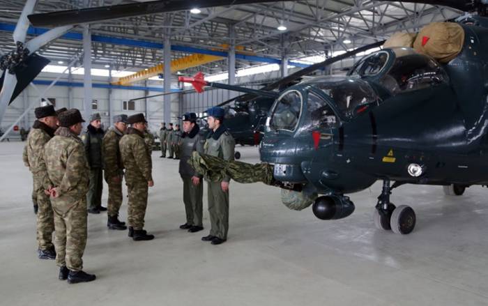 Закир Гасанов посетил новую вертолетную воинскую часть -ФОТО