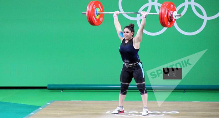 Тяжелоатлетка из Армении отстранена из-за допинга 
