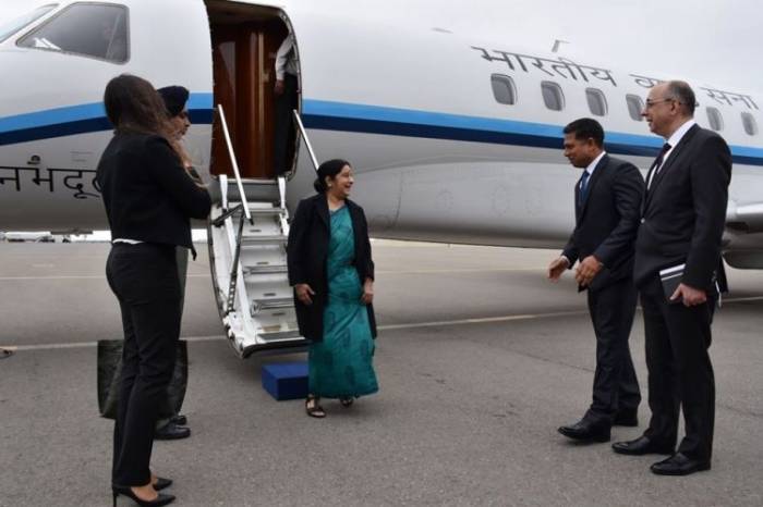 Глава МИД Индии прибыл в Баку - ФОТО