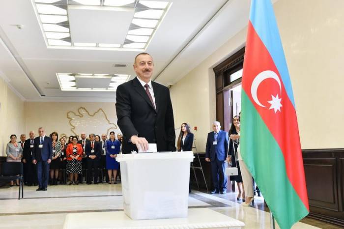 Президент Ильхам Алиев и его супруга проголосовали на  выборах - ФОТО  - ВИДЕО 