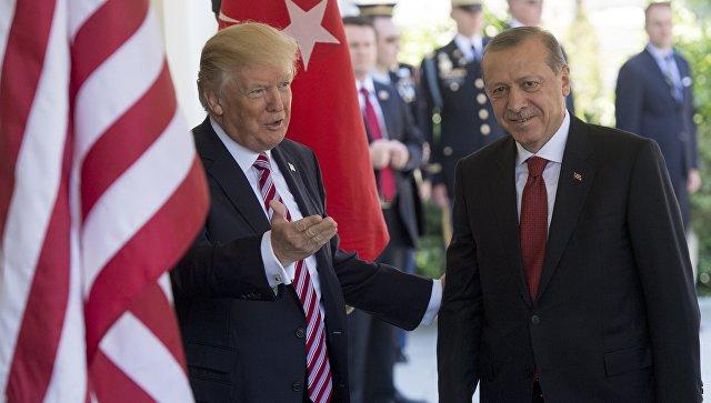 Белый дом: Трамп и Эрдоган договорились поддерживать контакт по Сирии