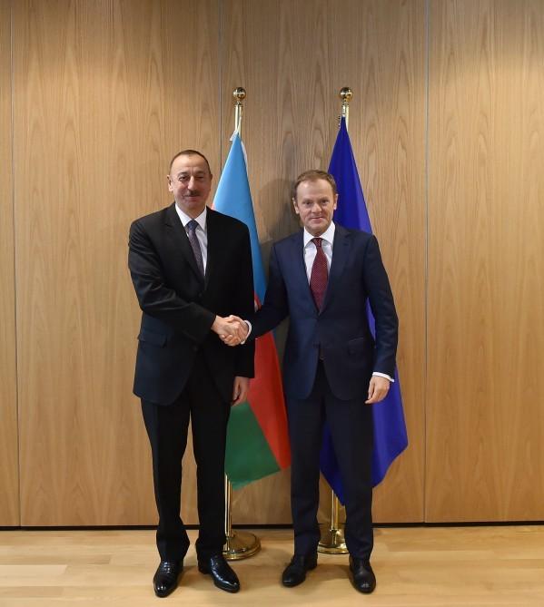 Глава Совета ЕС поздравил Президента Ильхама Алиева с победой на выборах
