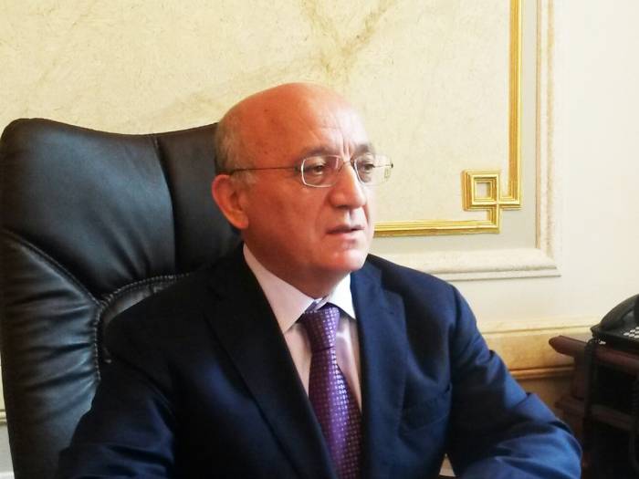 Мубариз Гурбанлы: Чуждое влияние на национально-духовные ценности Азербайджана необходимо пресекать сообща
