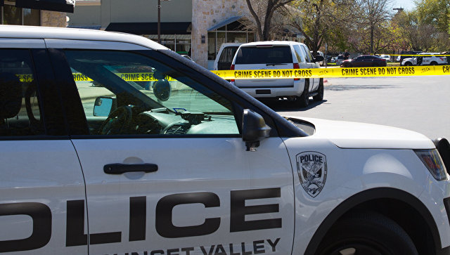 В США стрелок-нудист убил трех человек рядом с кафе
