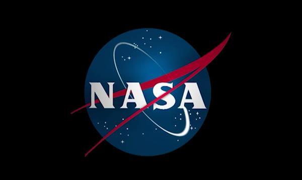 НАСА может построить окололунную станцию
