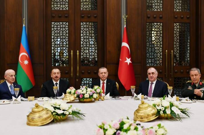 От имени Президента Турции был дан официальный обед в честь Президента Азербайджана - ФОТО 