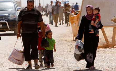 Британия выделит 620 млн долларов сирийским беженцам
