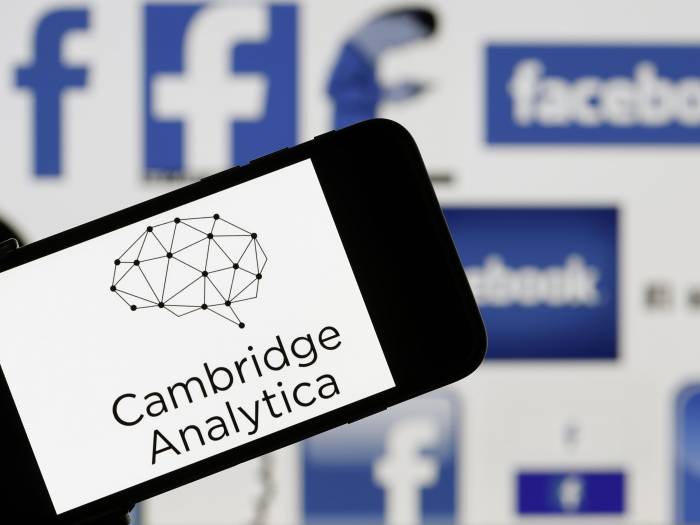 Cambridge Analytica отрицает получение данных 87 млн пользователей Facebook