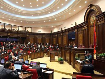 Парламент Армении не смог избрать премьер-министра
