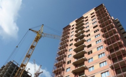 Первые этажи многоэтажек в Баку будут отданы под детсады
