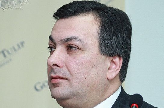 Министр культуры Армении подал в отставку

