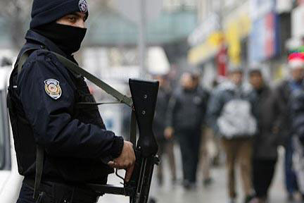 В Анкаре совершено нападение на полицию
