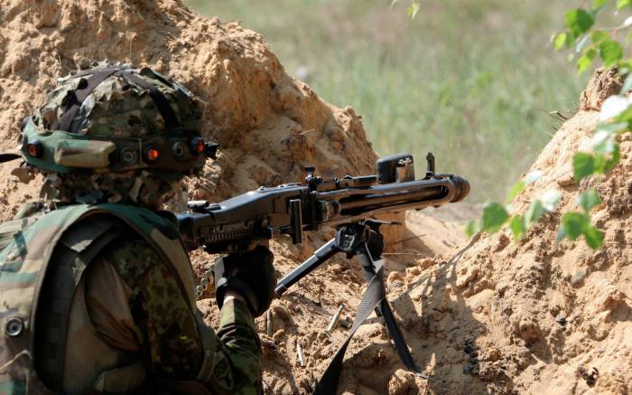 ВС Армении использовали крупнокалиберные пулеметы