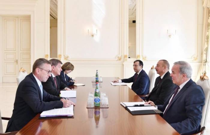 Ильхам Алиев принял главу Международной организации труда - ФОТО