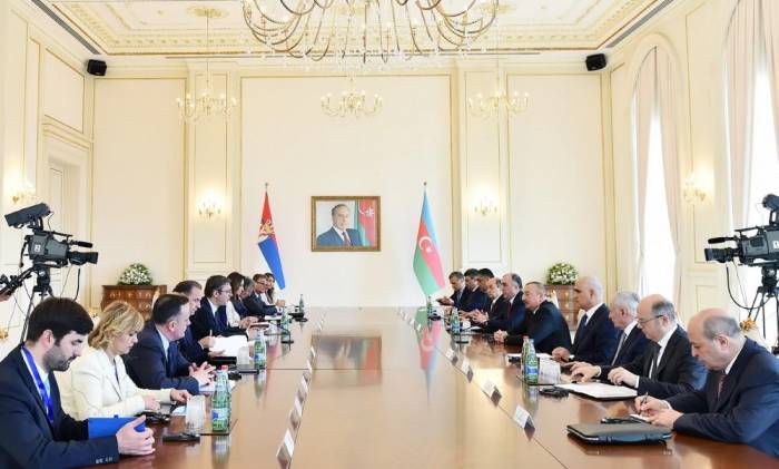 Состоялась встреча в расширенном составе президентов Азербайджана и Сербии - ФОТО
