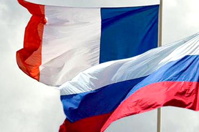Россия и Франция намерены поддерживать контакты с Ираном 