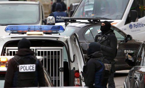В Бельгии неизвестный обстрелял полицейских и попытался взять заложника
