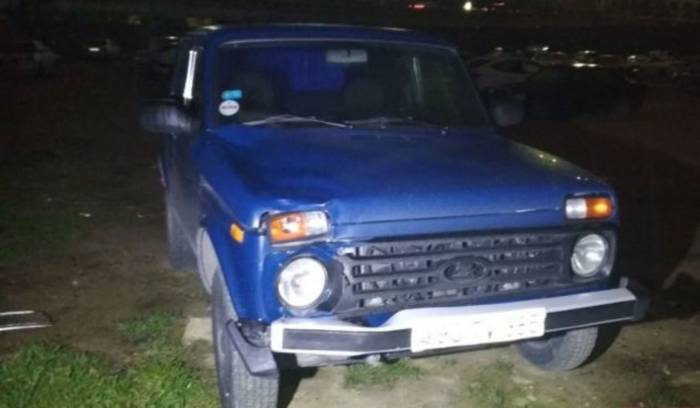 В Баку автомобиль, принадлежащий медучреждению, сбил студенток