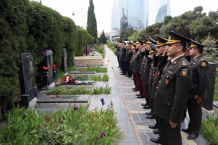 Почтена память Национального Героя Азербайджана Альберта Агарунова - ВИДЕО
