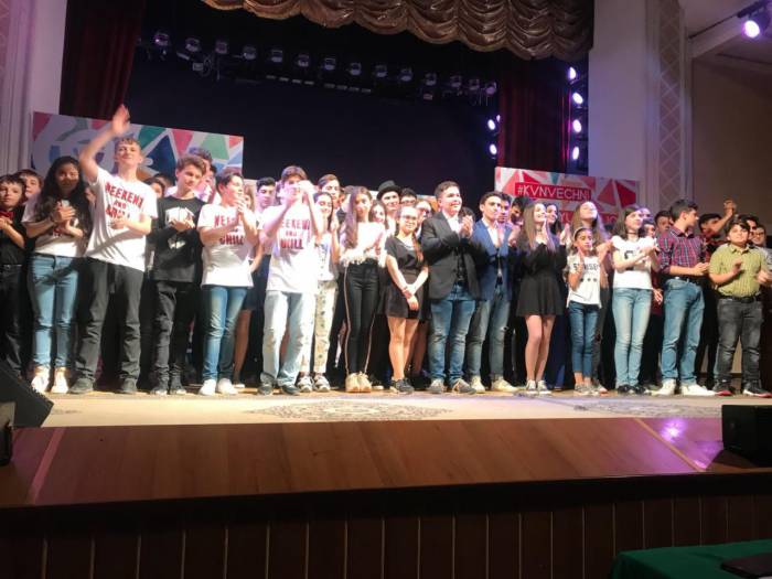 В Баку определились финалисты Юниор Лиги КВН 
