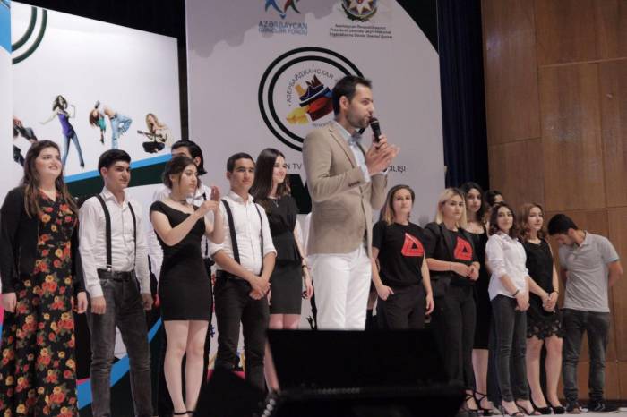 В Баку прошел фестиваль КВН на азербайджанском языке