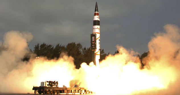 Индия успешно испытала баллистическую ракету

