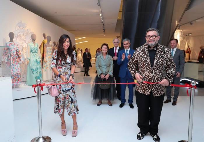 Лейла Алиева на выставке "Заповедник моды" - ФОТО