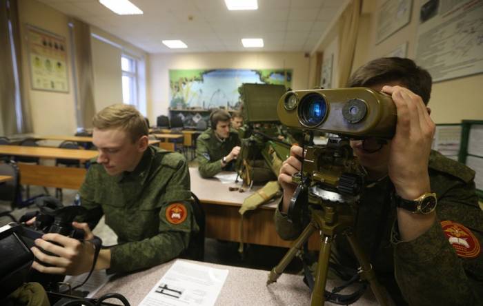 В вузах РФ военные кафедры заменят на военные учебные центры