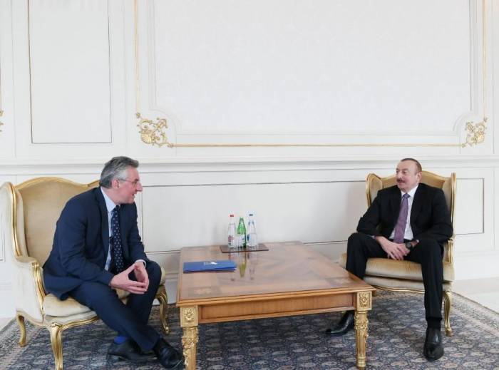 Ильхам Алиев принял главу Альянса европейских консерваторов и реформистов