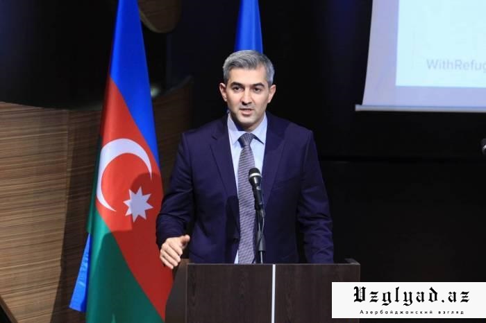 "Азербайджан оказывает помощь беженцам из других стран" - Вусал Гусейнов