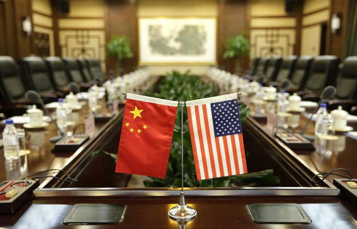 Вашингтон ввел пошлины на китайские товары
