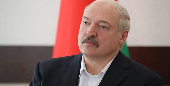 Лукашенко заявил, что Беларусь может потерять независимость