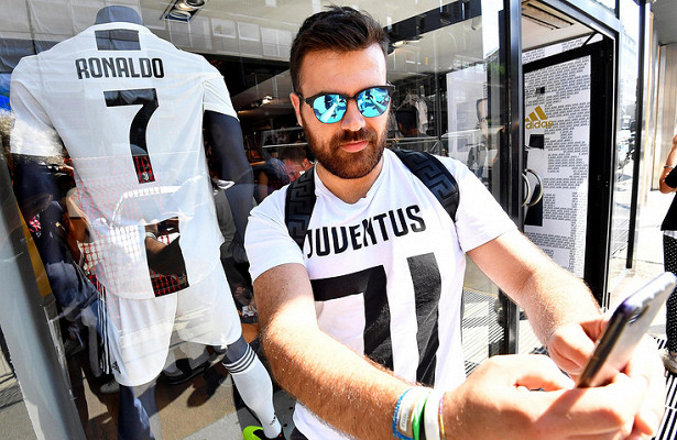 «Ювентус» продает по одной футболке Роналду в минуту 
