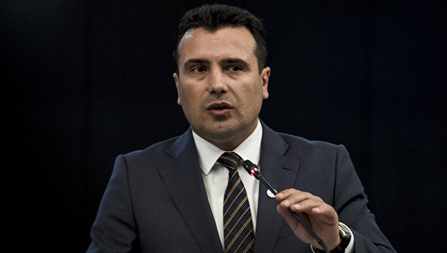 Главу Македонии обвинили в трате бюджета на празднование приглашения в НАТО
