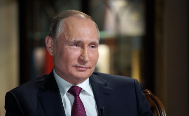 Путин поблагодарил главу ФИФА за доверие, оказанное при выборе страны-хозяйки ЧМ-2018