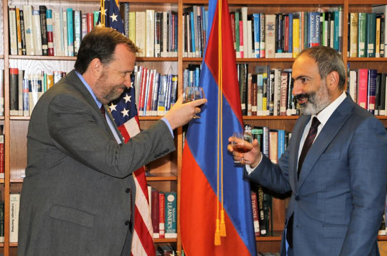 Пашиняну не стоит обольщаться – армян обманут так же, как и обманули украинцев - МНЕНИЯ ЭКСПЕРТОВ
