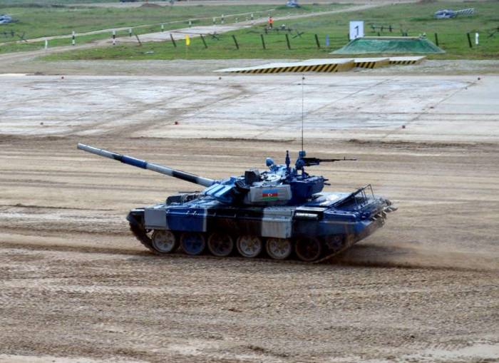 Азербайджанские танкисты стали первыми в своей группе на конкурсе «Танковый биатлон» - ФОТО 