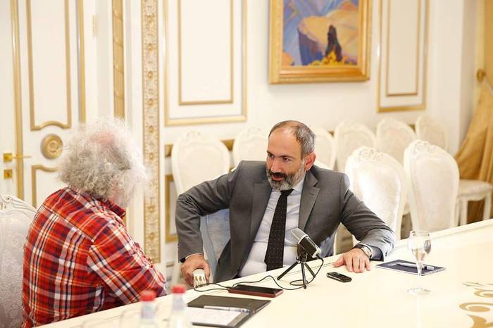 Пашинян в эфире "Эхо Москвы": «Есть очень большая вероятность войны в Карабахе»