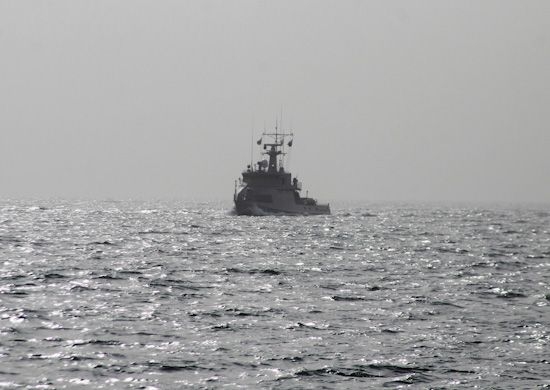 Военные корабли Азербайджана, России, Ирана и Казахстана  на Каспии