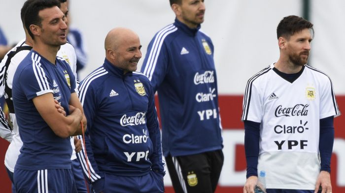 СМИ: Скандал между Месси и тренером сборной Аргентины
