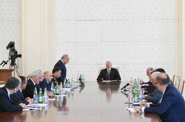 Президент Ильхам Алиев провел совещание - ФОТО-ВИДЕО