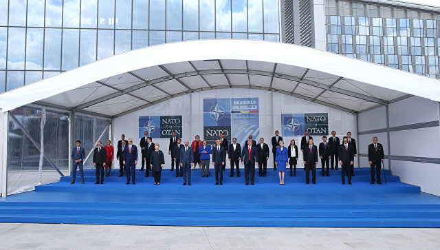 Премьер Испании: Страны НАТО выразили готовность к диалогу с Россией